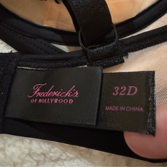 Frederick’s of Hollywood Nude Black Meghan Floral Sheer Unlined Bra, 32D NWT - Picture 3 of 5